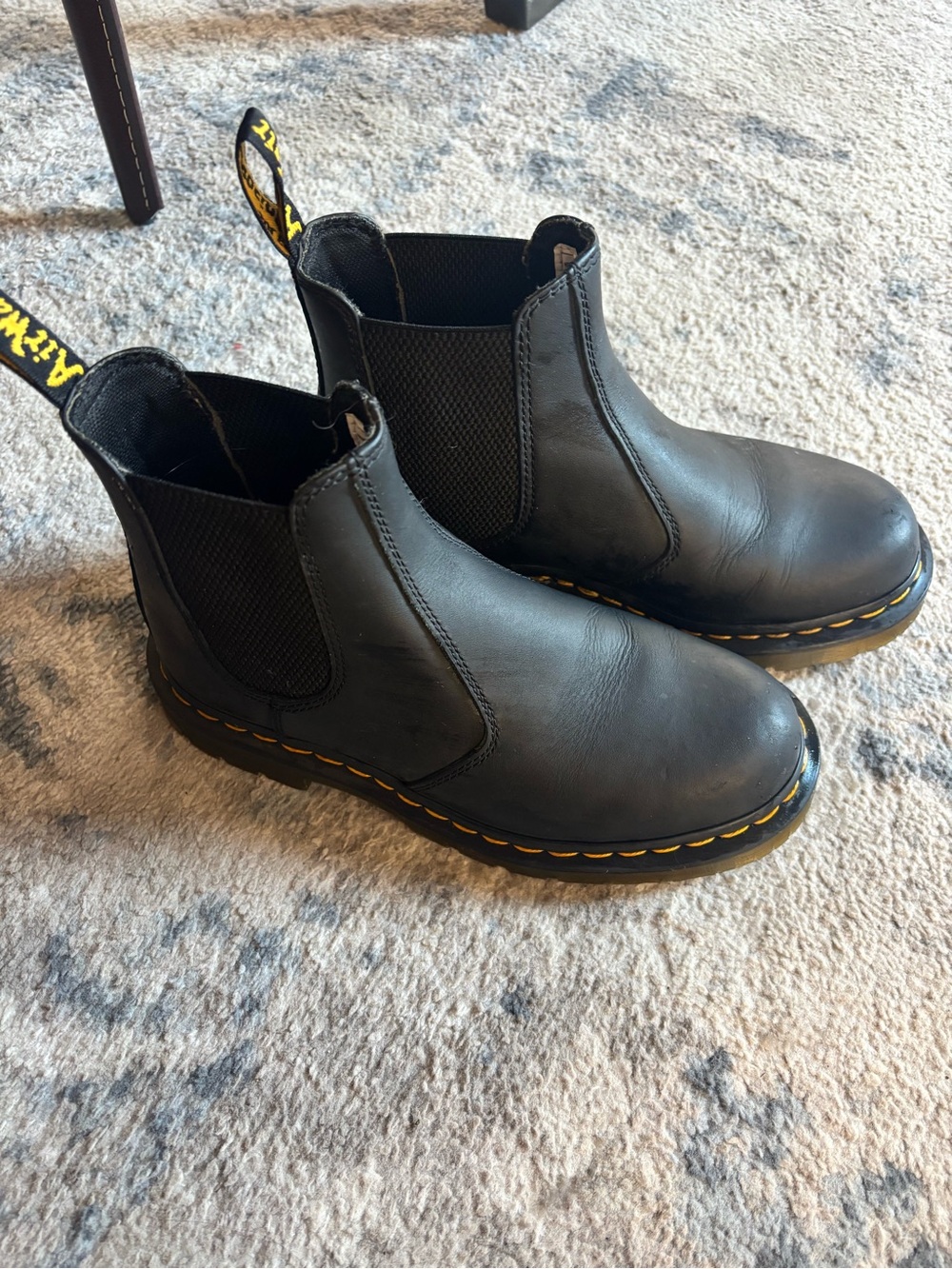 Dr. Martens Anti Slip Chelsea Ankle Boots Unisex Adult 2976 Sr
